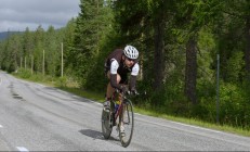 开云下载-伊布自我救赎之战，希腊与苏格兰的绿茵对决