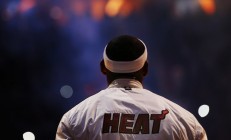 开云平台-当雄鹿遇见北京队，一场跨越文化的篮球对话与杜兰特赛后评分的启示