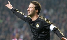 开云体育直播-鹈鹕强势晋级湖人，拉梅洛·鲍尔成为关键先生