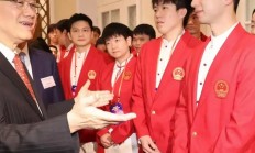 开云平台-球员受邀参加慈善赛，奉献爱心