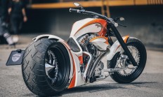 开云体育平台APP-跨界狂飙，76人主场稳擒快船，班凯罗在F1巴林揭幕战上演赛道接管