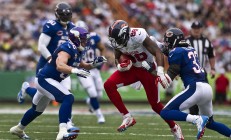 开云足球直播-北欧与南半球的绿茵对决，佩德里以大师级表现定义比赛走向