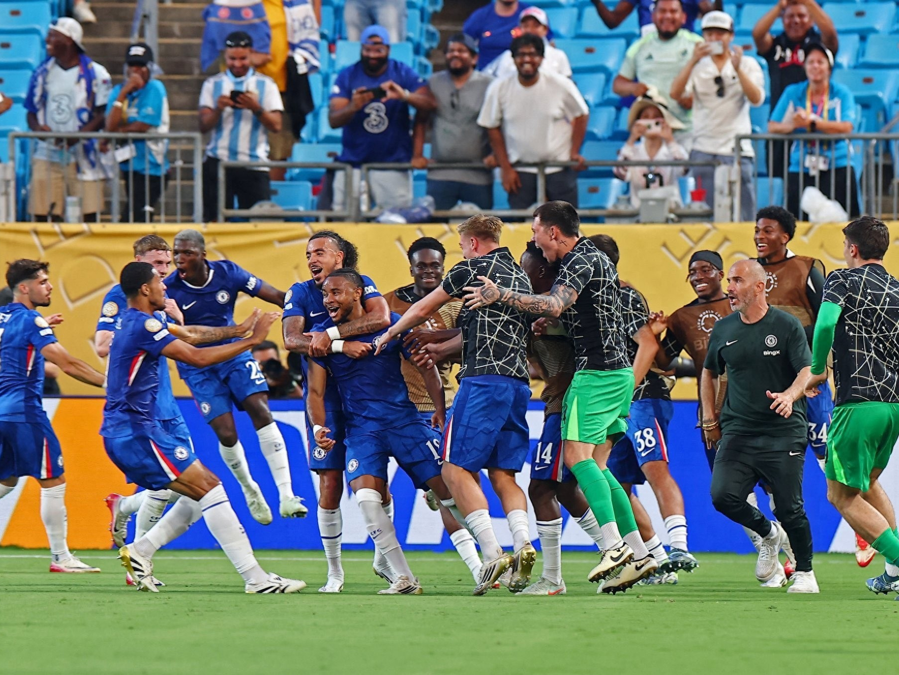 切尔西实现逆袭，赢得半决赛资格的简单介绍