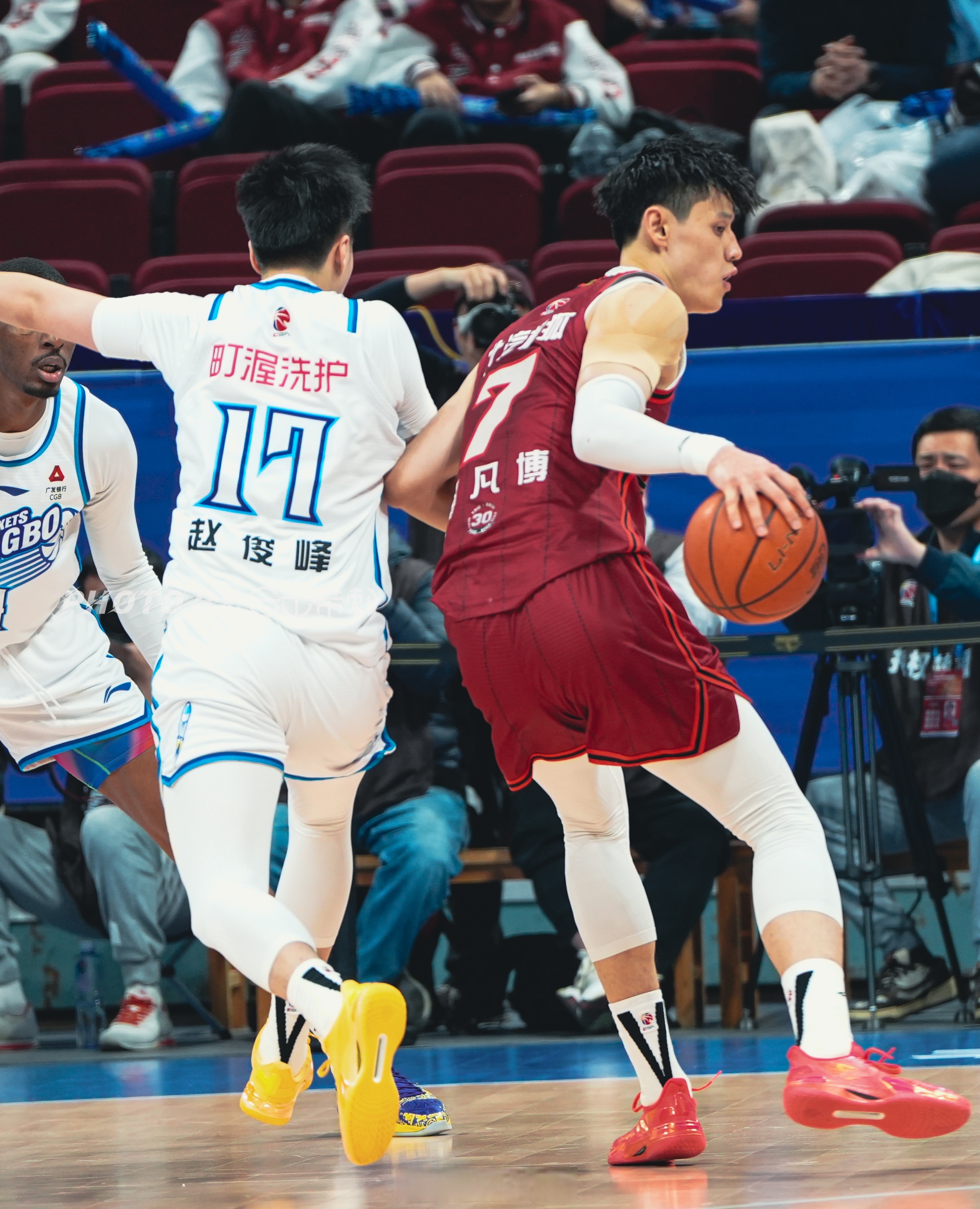 CBA比赛:北控客场击败上海的简单介绍 CBA比赛:北控客场击败上海的简单介绍