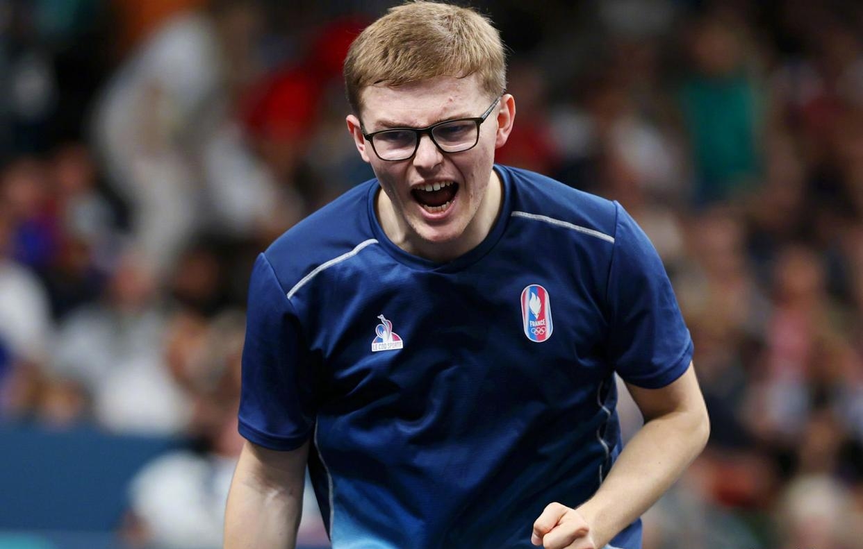 英格兰队横扫法国队，张本智和关键制胜的简单介绍