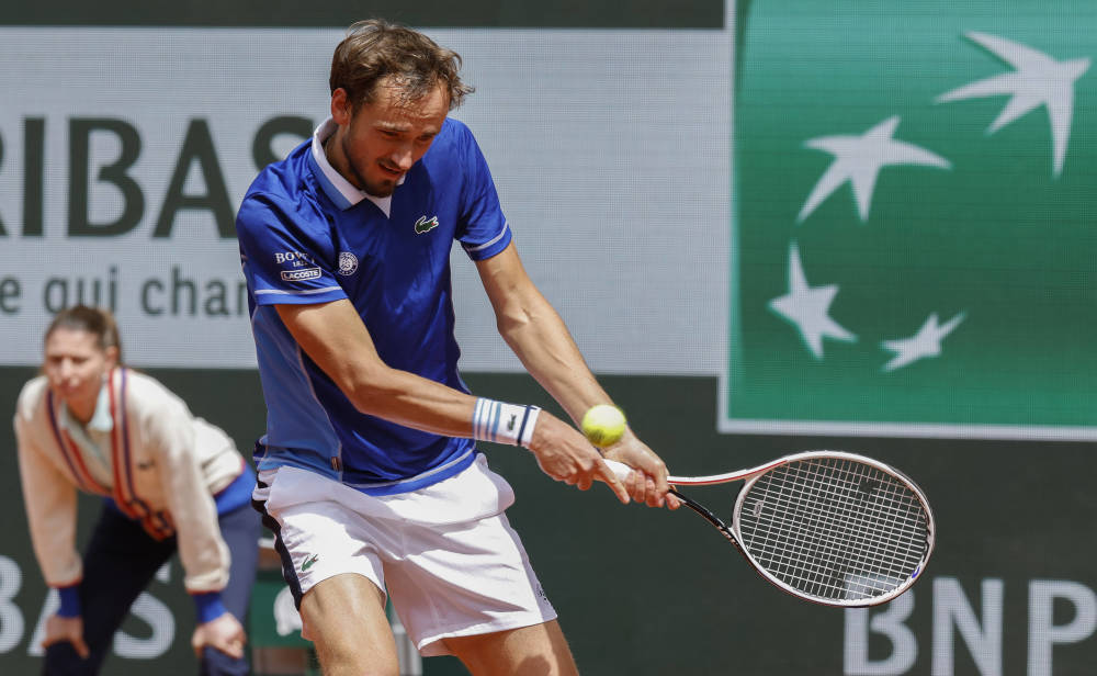 世界网球队逆转欧洲网球队，梅德韦杰夫送出助攻的简单介绍