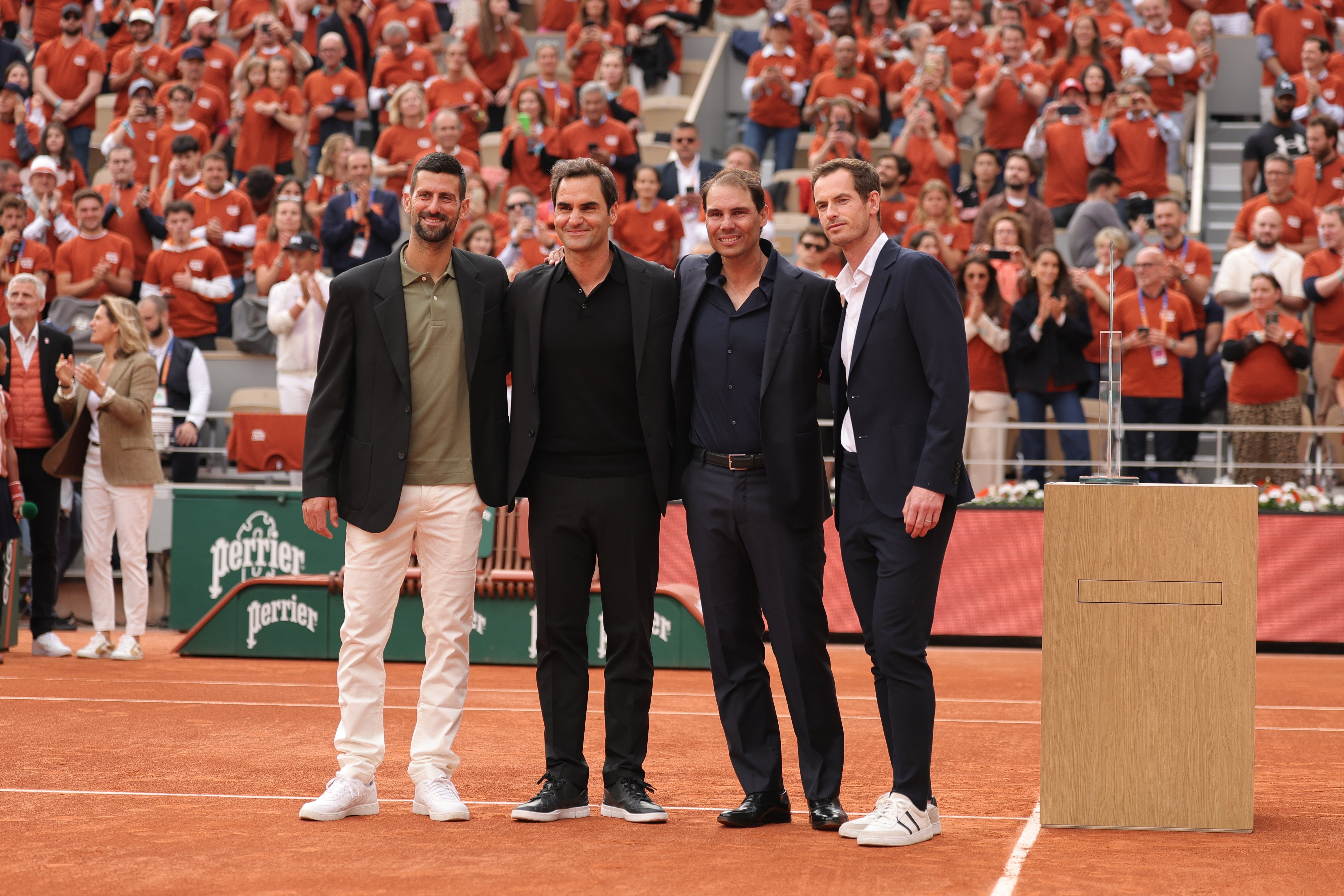 意大利网球队完胜西班牙网球队，瓦林卡制霸全场