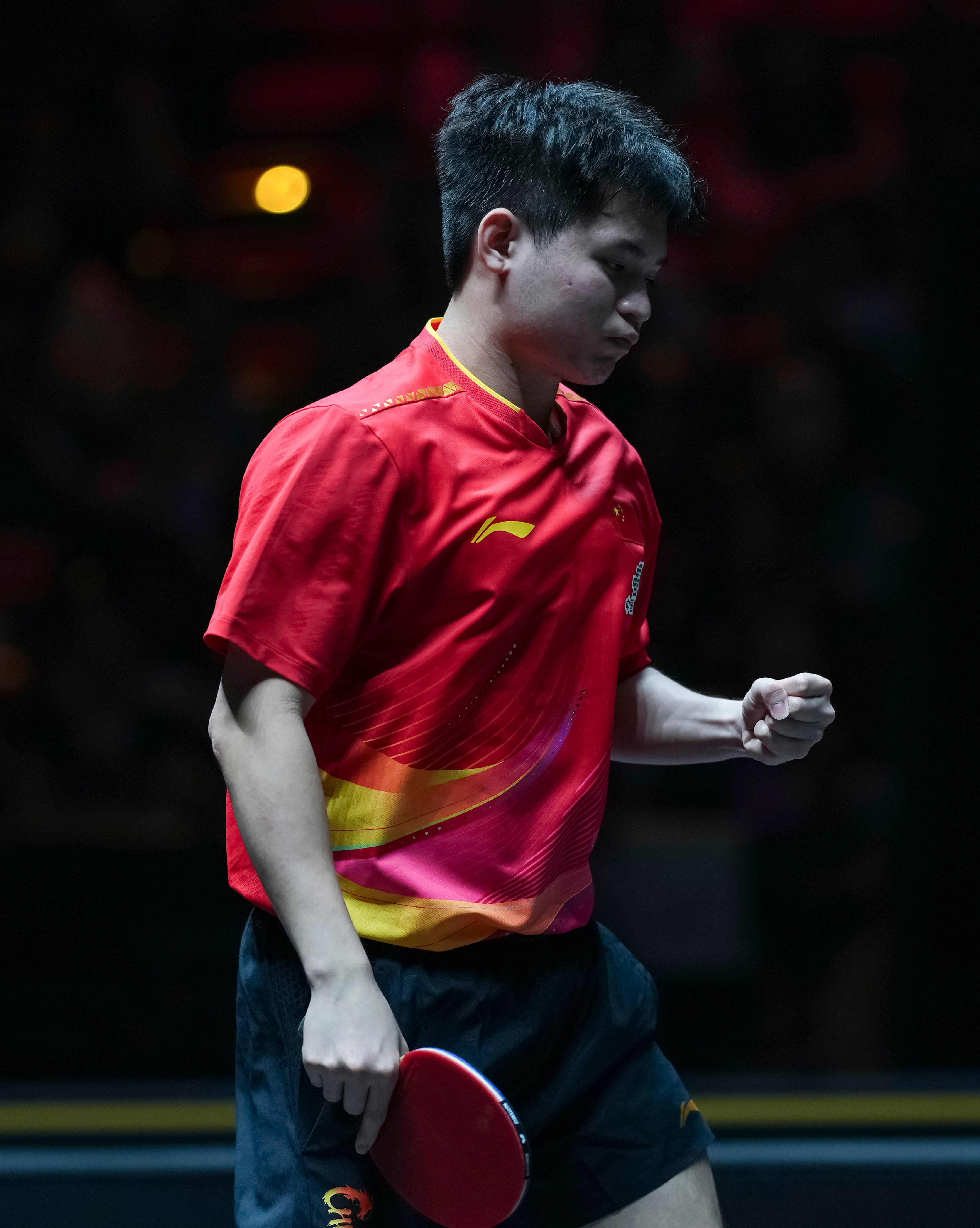 英国乒乓球队险胜中国乒乓球队，王皓一己之力扛起全队的简单介绍