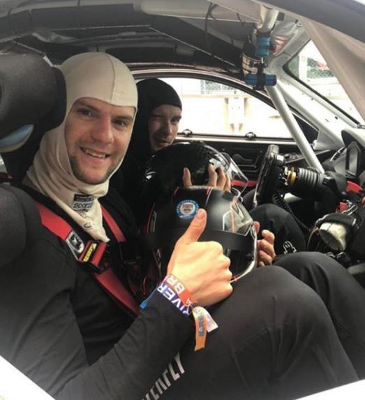 中国队逆转英格兰队，波尔带队取胜