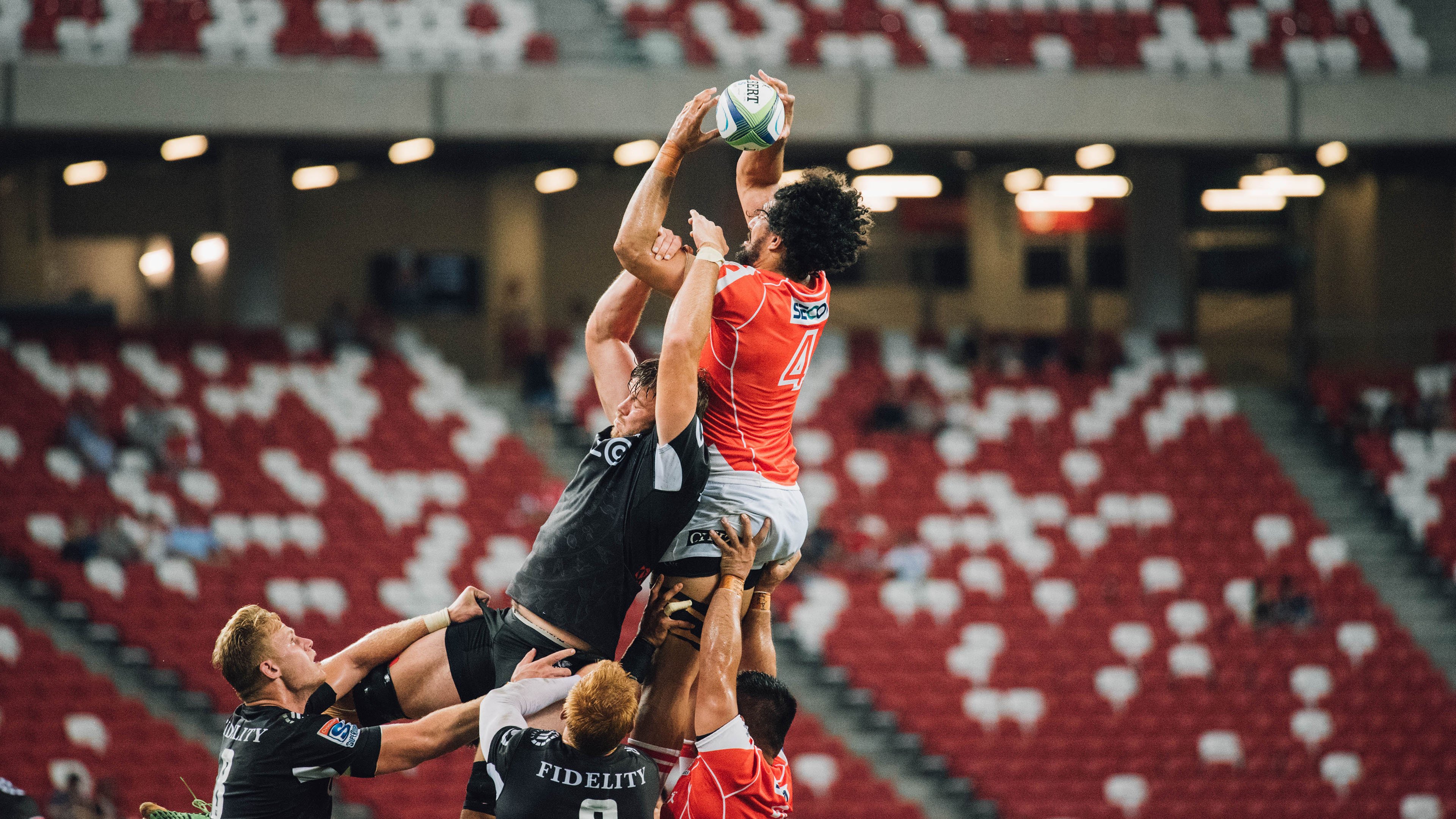 范弗利特独挑大梁，掘金主场力克活塞，用实力回应质疑