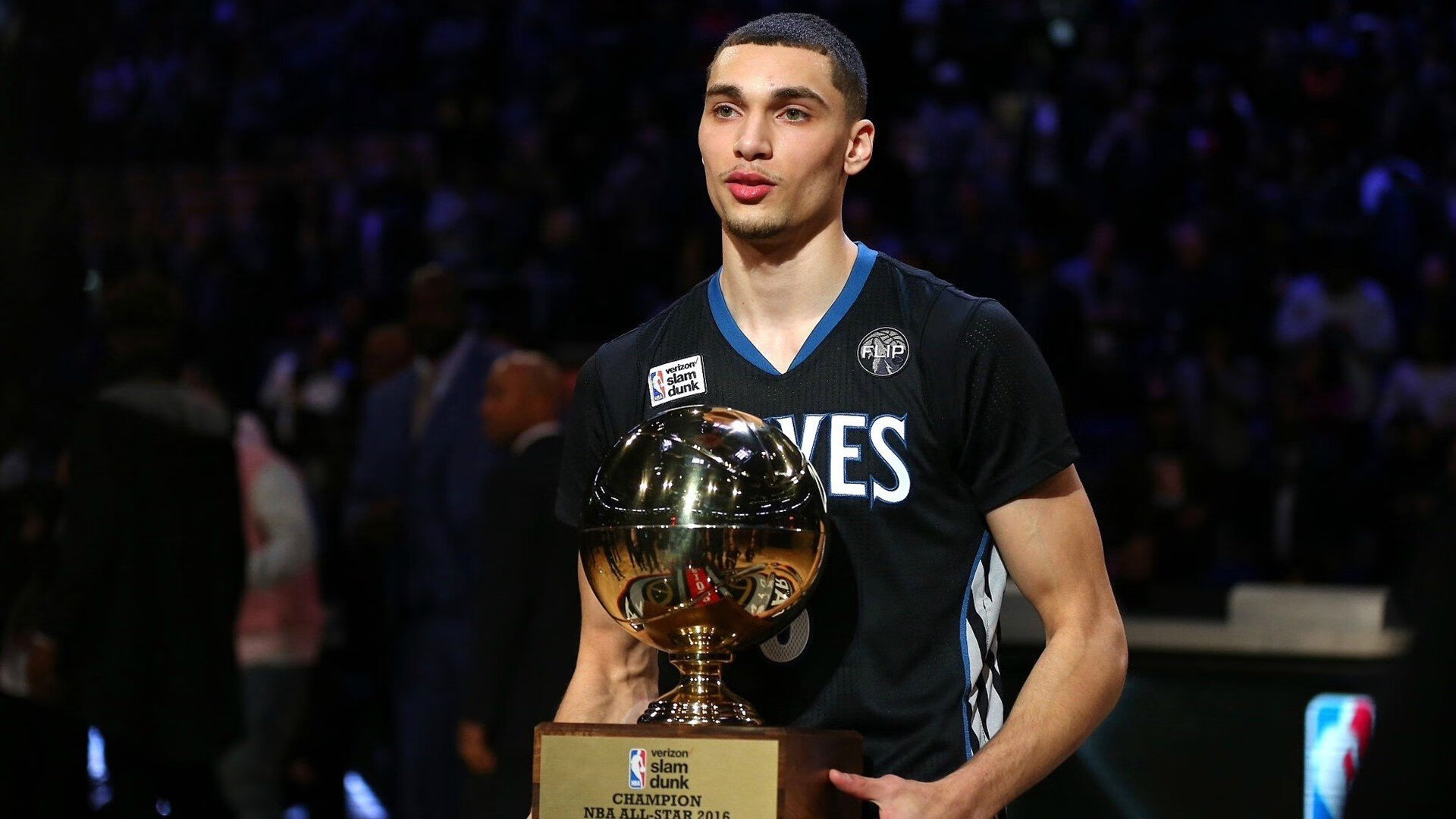 福登点燃赛场，阿根廷完胜巴萨，一场定义未来的对决